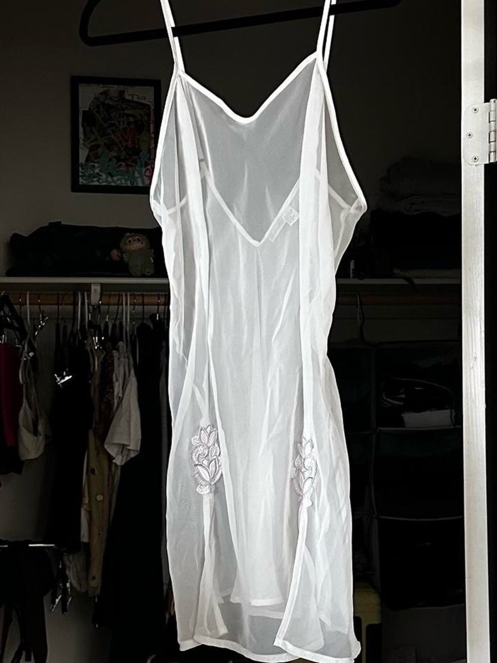 FREDERICKS OF HOLLYWOOD Vintage Y2K White Sheer Slip Dress Floral Appliqué /M-L